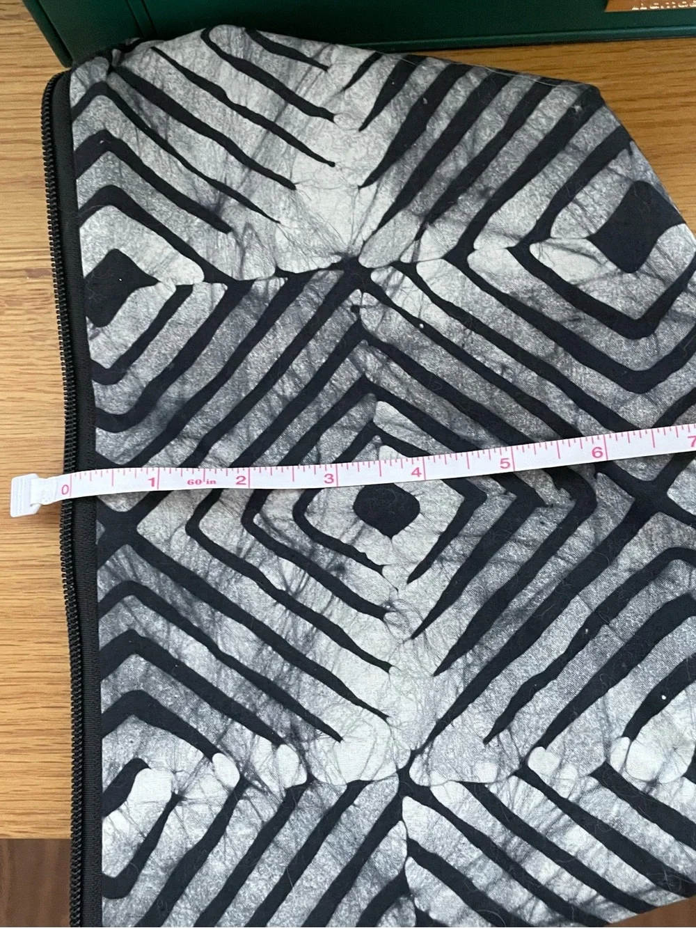 Queen Alaffia stylish geometric